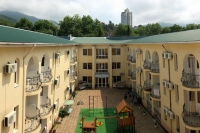 03.jpg