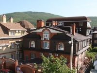02.jpg