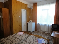 06.jpg