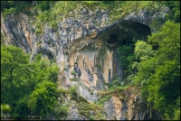 10 скальный монастырь в селе отхара.jpg