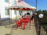 06.JPG
