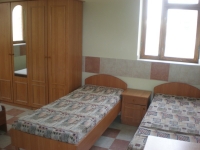 06.JPG
