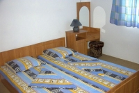 07.jpg