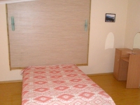 hotel_120_1b.jpg