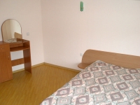 hotel_120_2b.jpg