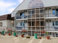 02.jpg