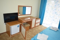 04.jpg