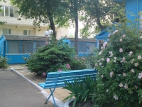 03.jpg